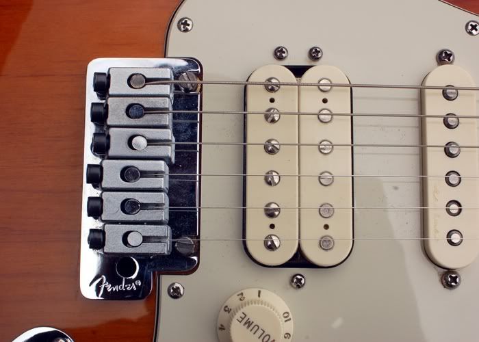 Strat-04.jpg