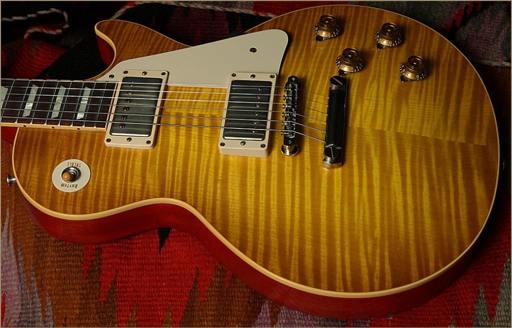 12GibsonLesPaulR9Carmel2.jpg