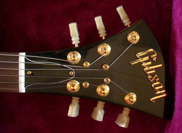 gibson-gumby-headstock.jpg