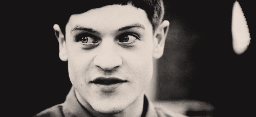 tumblr_lo5mg4l4ef1qms0szo1_500.gif