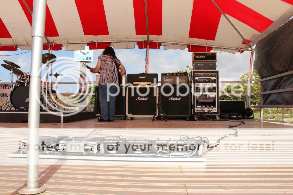 meatsoundcheck7-1.jpg