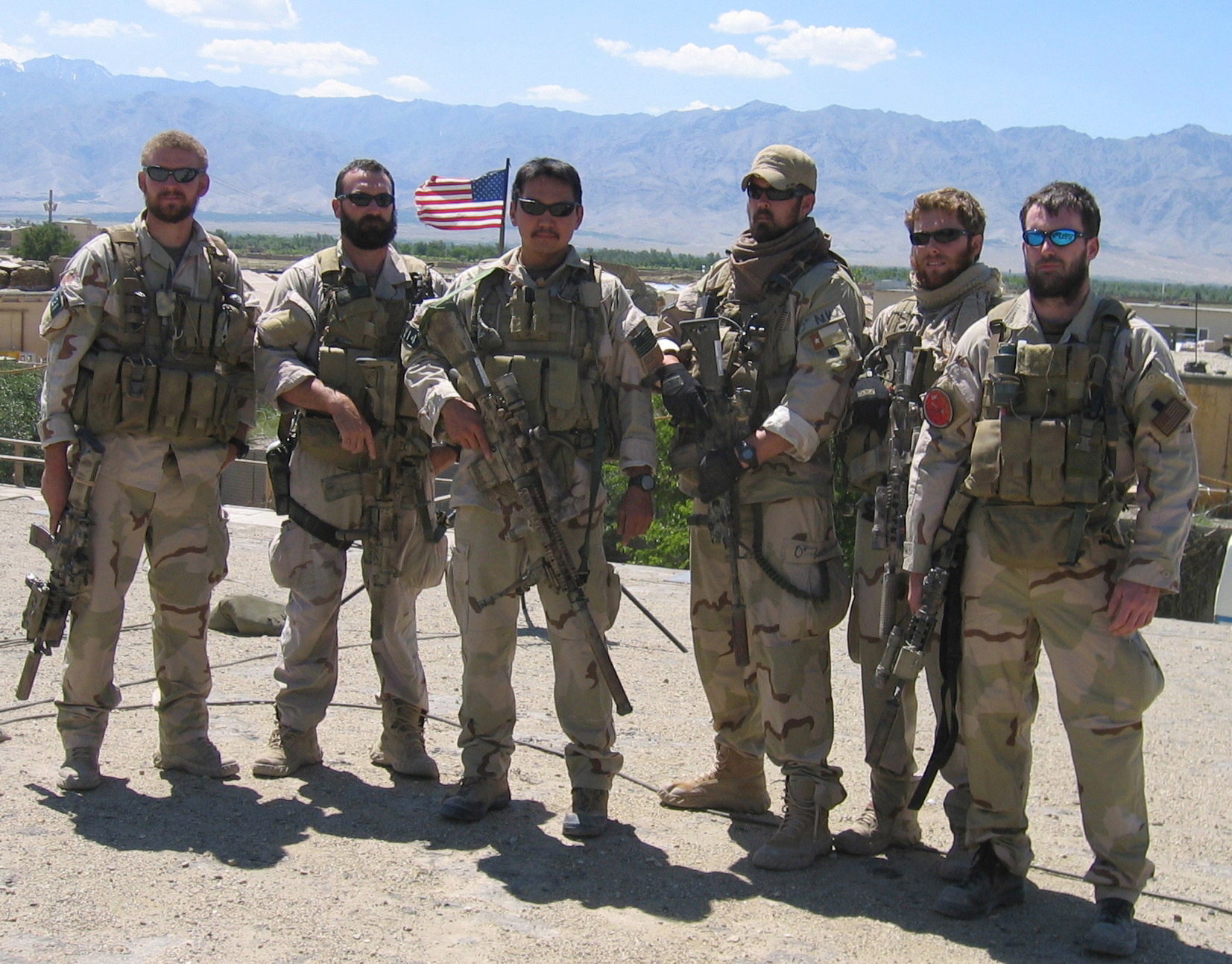 Navy_SEALs_in_Afghanistan_prior_to_Red_Wing.jpg