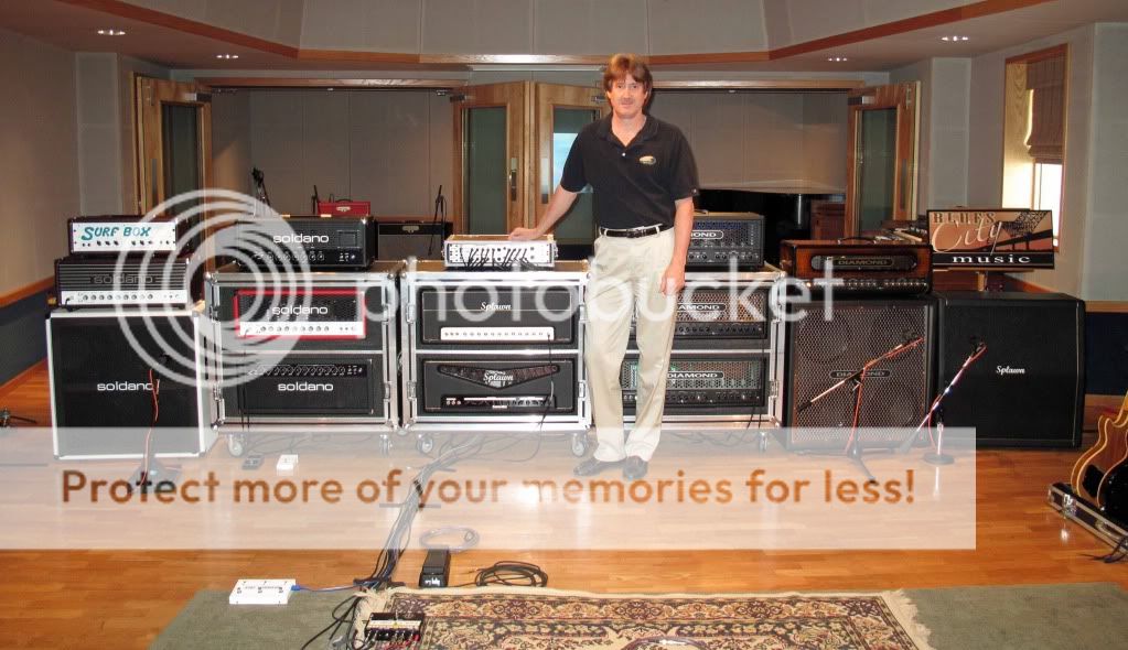 Lynnfrontrowamps.jpg