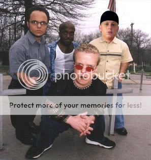 midgets.jpg