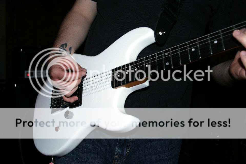 guitar-2.jpg